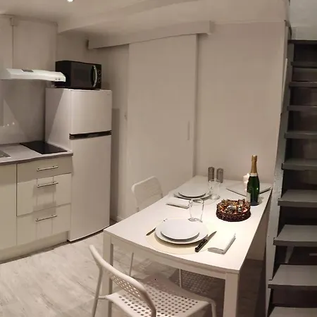 Studette Remoise Apartment Reims Exterior photo